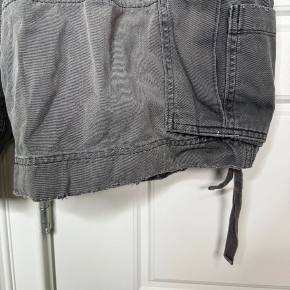 Vintage Abercrombie & Fitch Cargo Shorts Mens 33 Gray Distressed Y2K Gorpcore